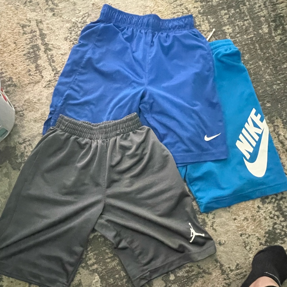 Basketball shorts